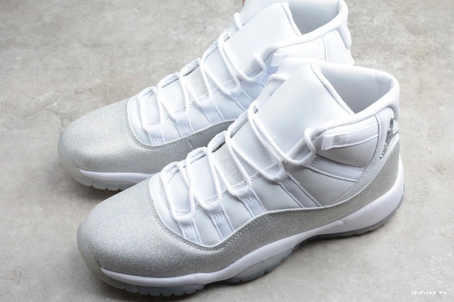 AR0715-100 Air WMNS 11 Jordan Metallic White Grey SilverVast 0715
